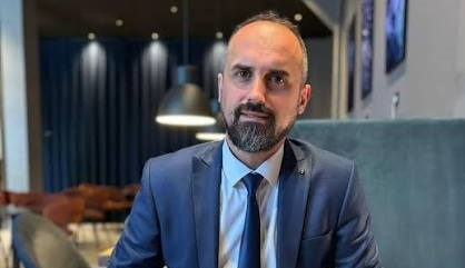 Ardhja e mërgimtarëve në vendlindje  Maksuti  Remitancat vjetore 250 300 milion euro