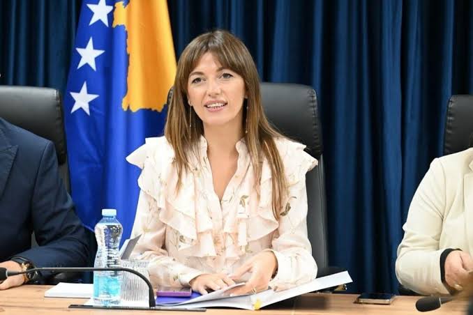 haxhiu-shpreh-keqardhje-qe-pdk-dhe-aak-refuzuan-takimin