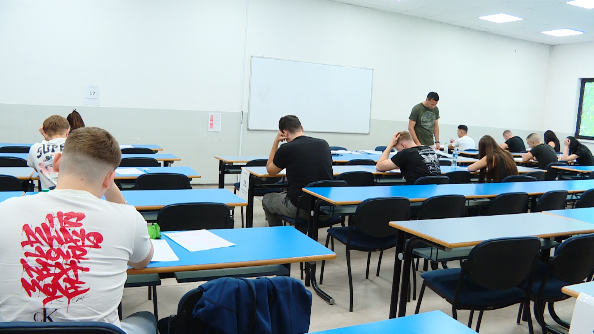 Vijon afati i gushtit i maturës shtetërore